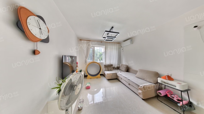 金亿皮具城二手房实景图