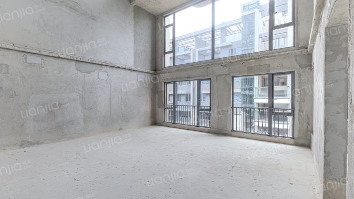 中海湖上景明二手房实景图