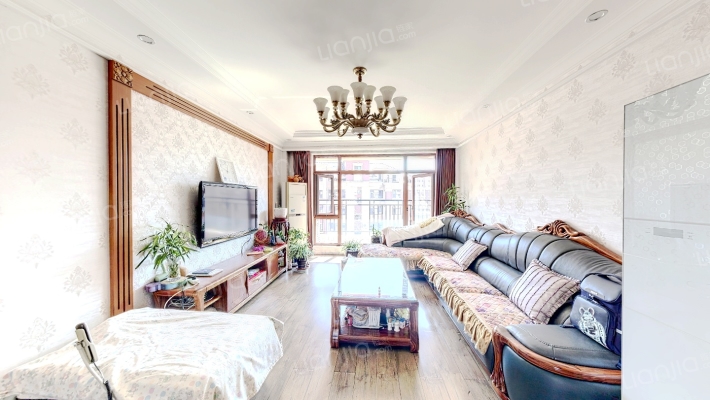 英伦河山一期二手房实景图