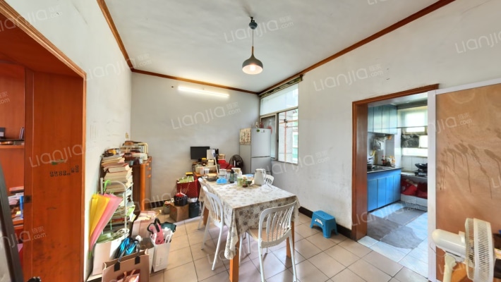 电车宿舍二手房实景图