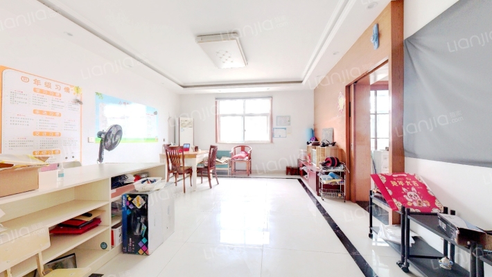 鲈乡苑二手房实景图