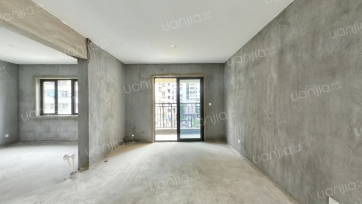 前田湖西苑二手房实景图