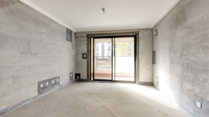 建业城南院二手房实景图