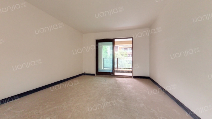 公园大道琳琅二手房实景图