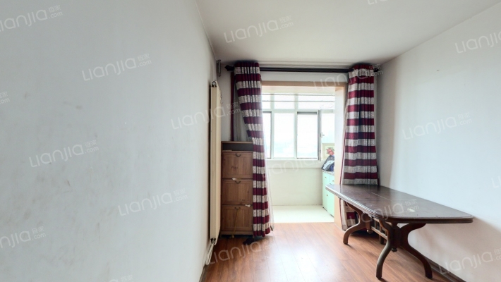 开云大厦二手房实景图