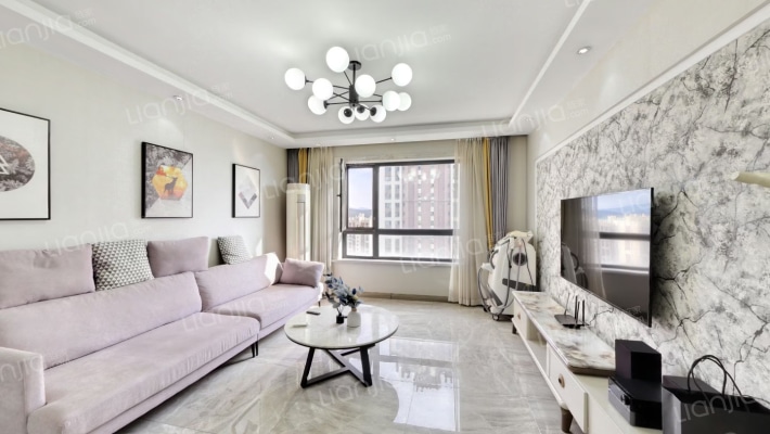 筑石云二手房实景图