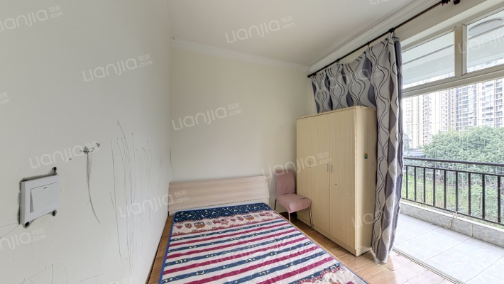 松龙锦绣园二手房实景图