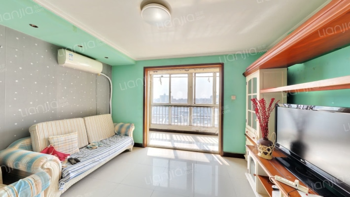 瑞丽江畔二手房实景图