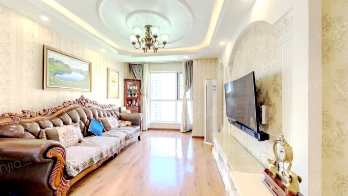 林荫大道二手房实景图