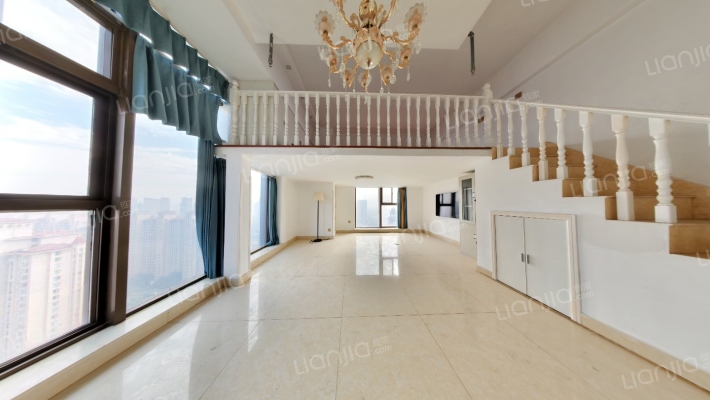 中南2A塔楼二手房实景图