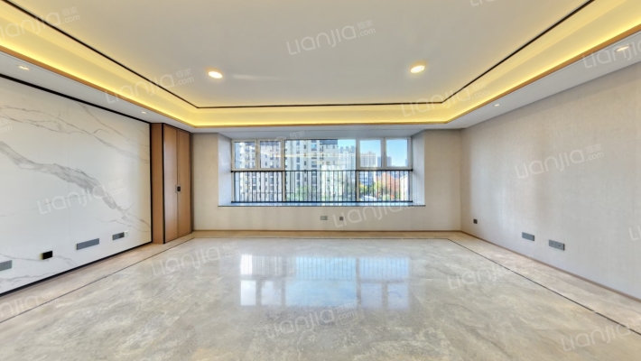 珑悦府东区二手房实景图