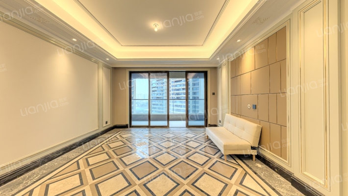 滨江领樾二手房实景图