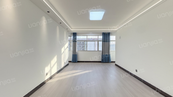 雪松大道联建楼二手房实景图