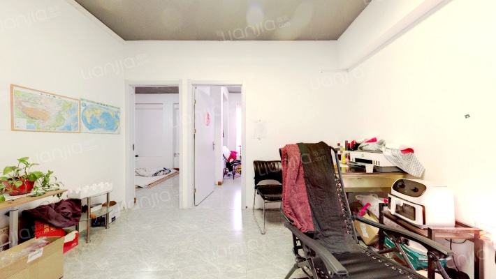 恒兴文艺广场二手房实景图