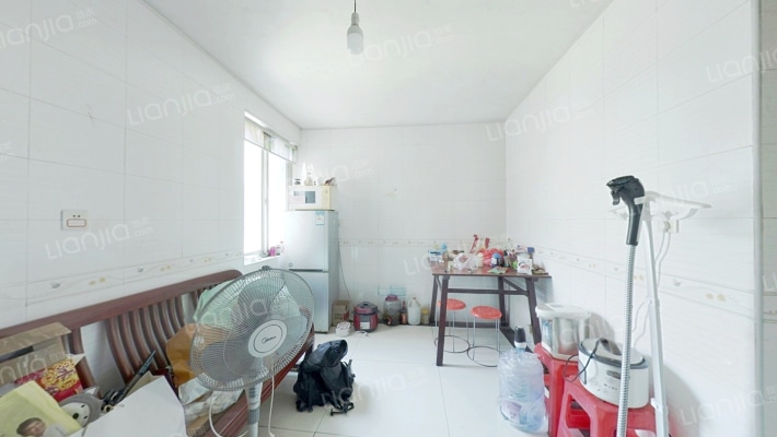 怡园新村二手房实景图