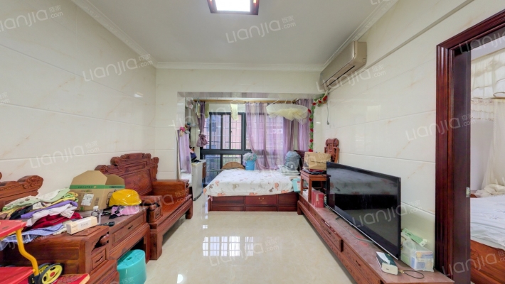 衍宏万国中央区二手房实景图