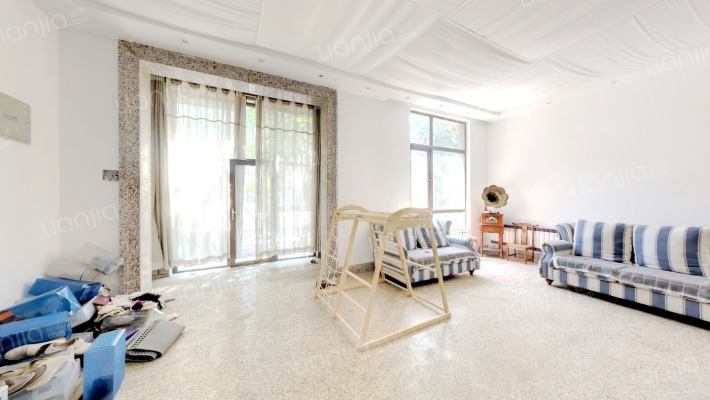 半山国际花园东区二手房实景图