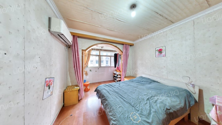 育英村二手房实景图