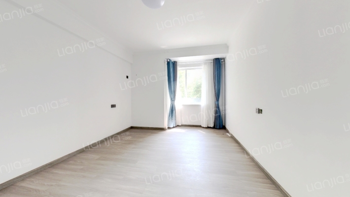 天仁庭院二手房实景图