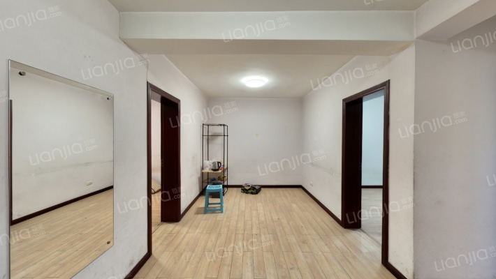 印花布园小区二手房实景图