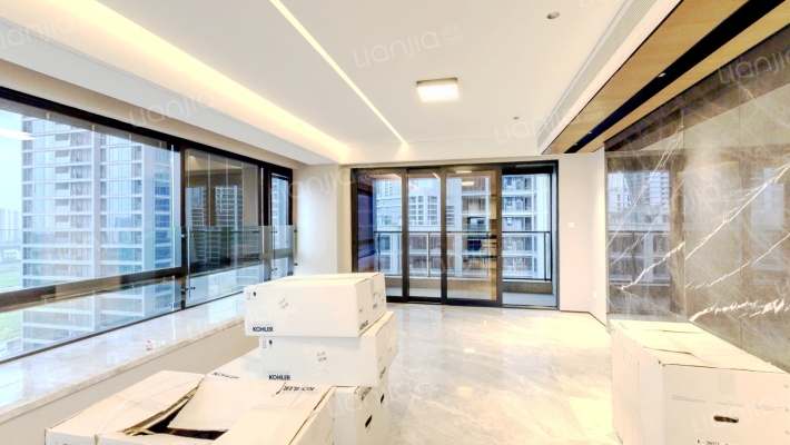 绿城桂冠东方四区二手房实景图