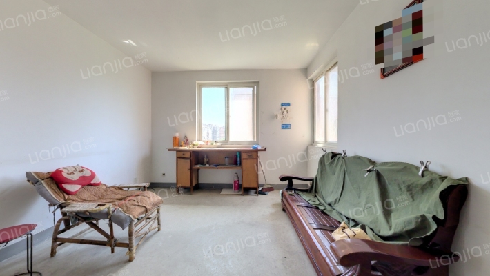 新铜花苑龙吟园二手房实景图