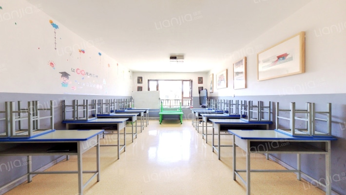 银河国际B区二手房实景图