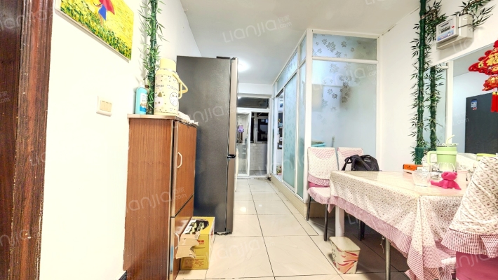 利工街87-91二手房实景图