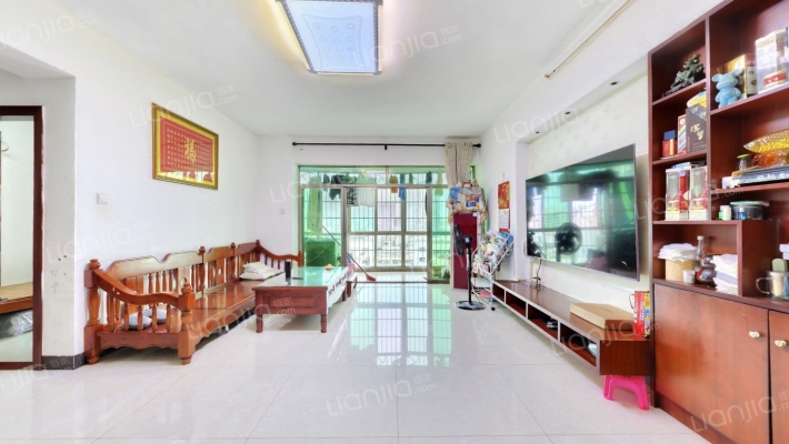 骏发名宇二手房实景图