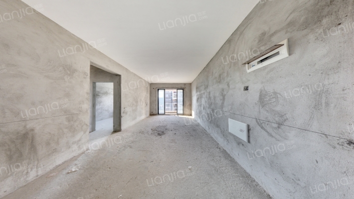 誉基誉憬湾二手房实景图