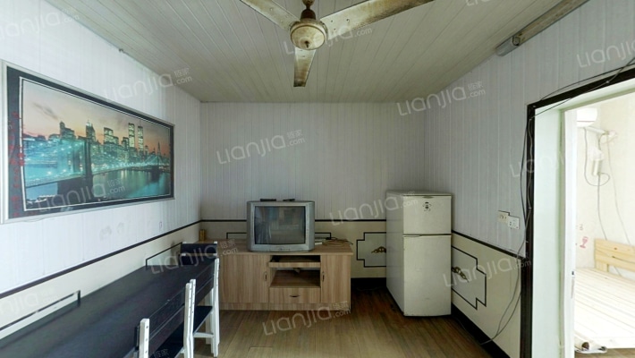 华艺二手房实景图