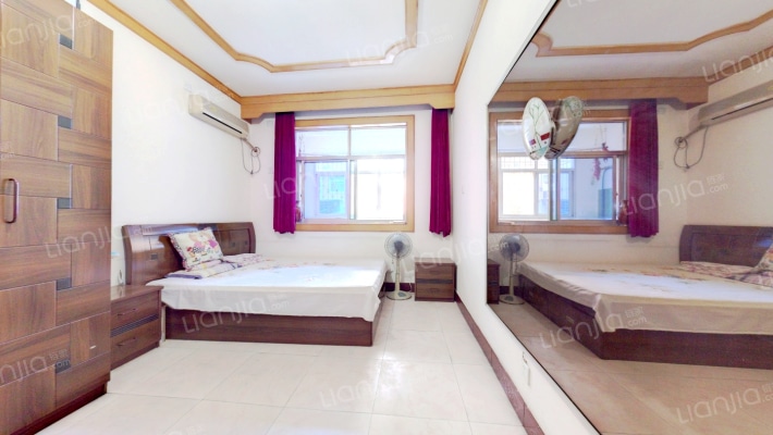 沁河路73号二手房实景图