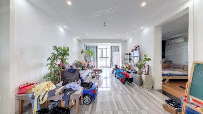 大地香漓湾二手房实景图