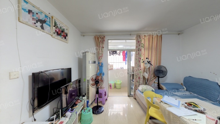 顺江新苑A区二手房实景图