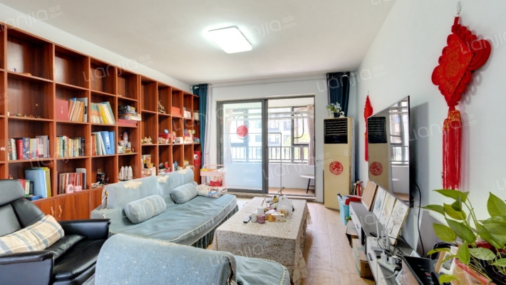 正弘新城1号院二手房实景图