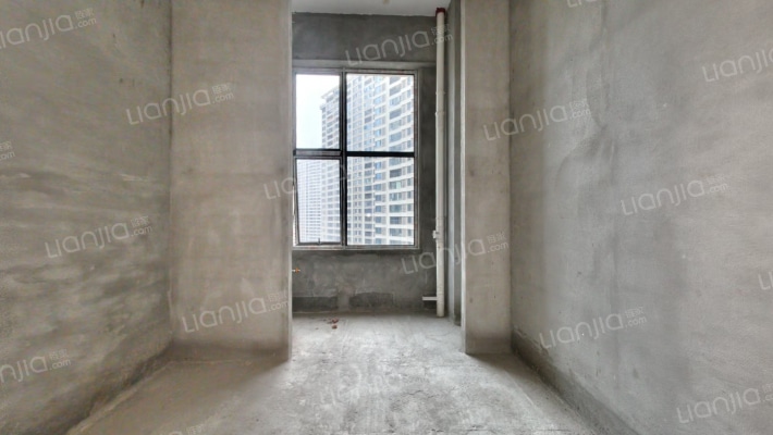 澳海云天赋二手房实景图