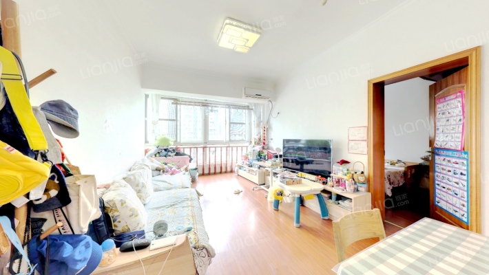 江都仕嘉二手房实景图