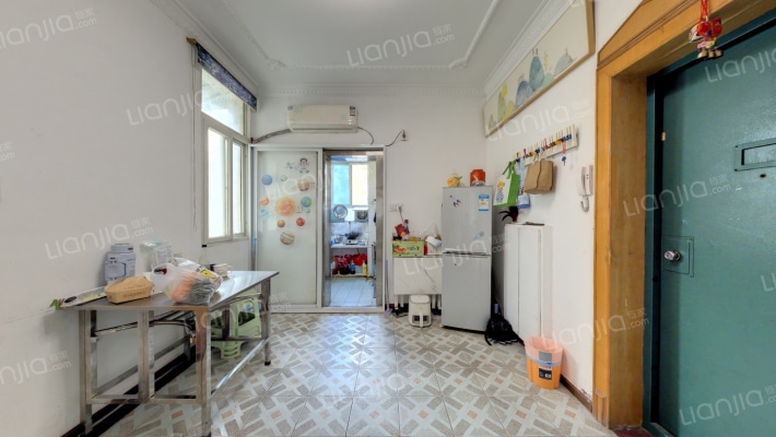 固体潮小区二手房实景图