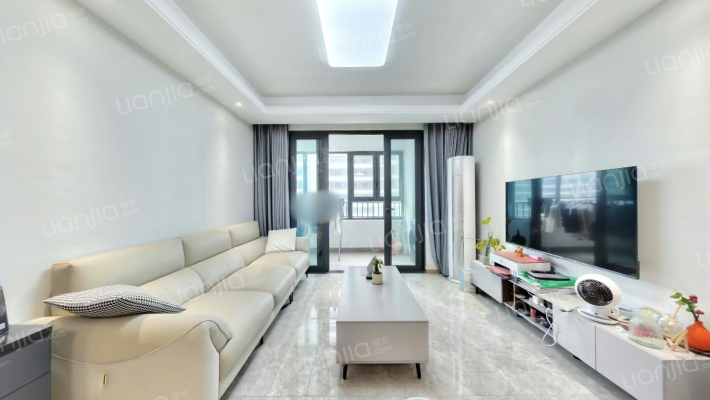 绿地太湖朗峯二手房实景图