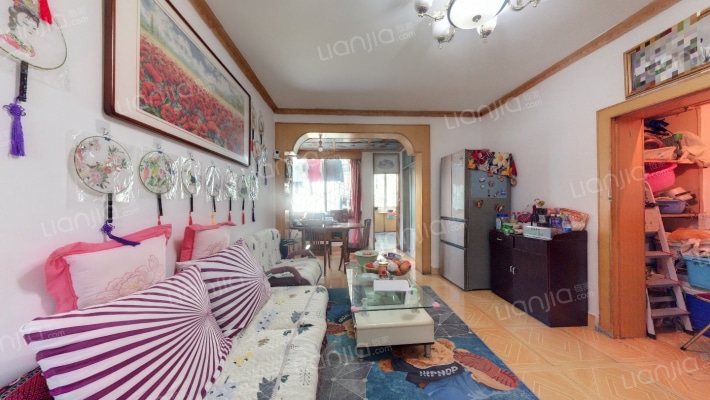 宝山南路1号二手房实景图