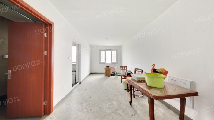 明秀秀山苑二手房实景图