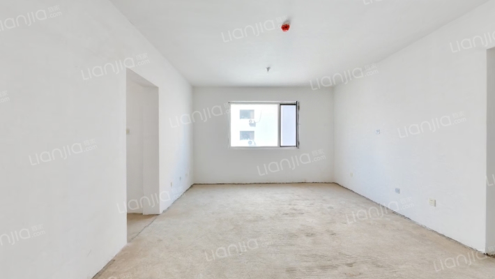 兰高嘉苑二手房实景图