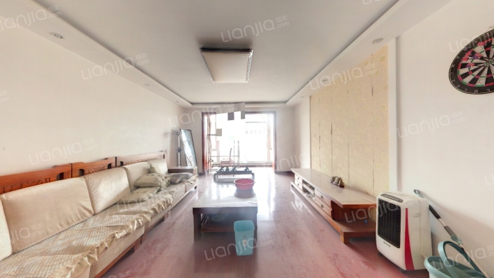 蓝天花园二手房实景图