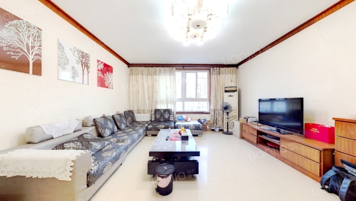 可乐公寓二手房实景图