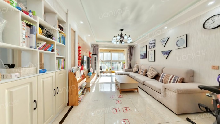 威尼斯水城第十六街区二手房实景图