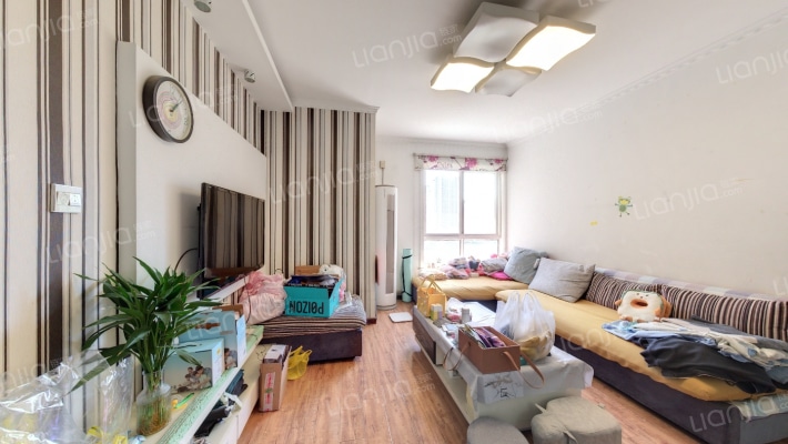 鸣元名居二手房实景图