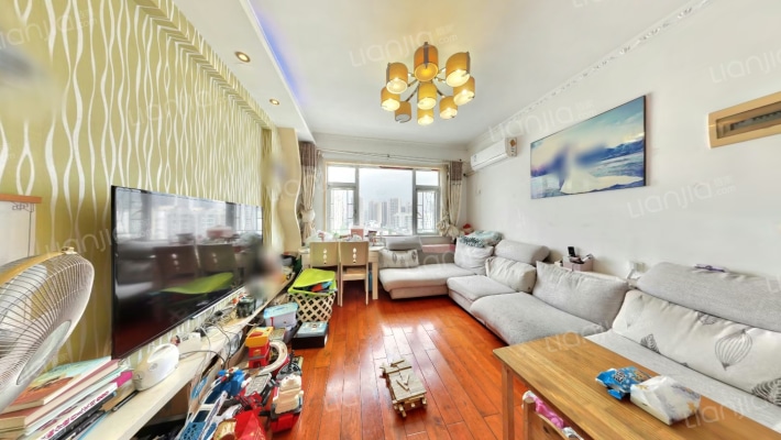 中建康城西区二手房实景图