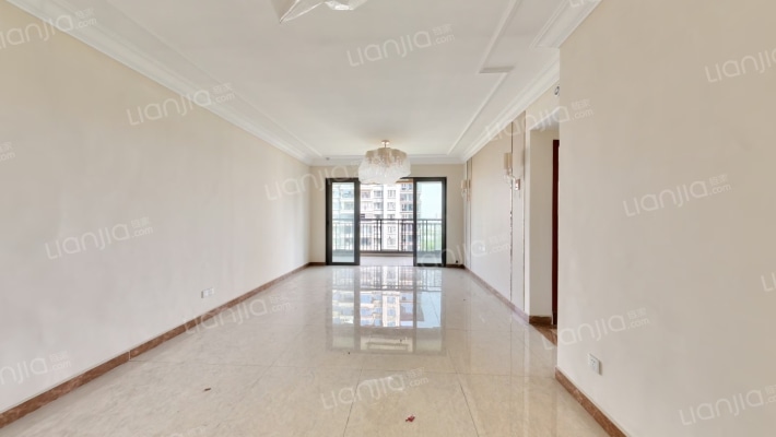 恒大翡翠龙庭二手房实景图