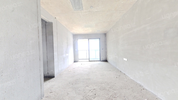 保利天汇二手房实景图