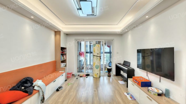 望湖玫瑰园二手房实景图